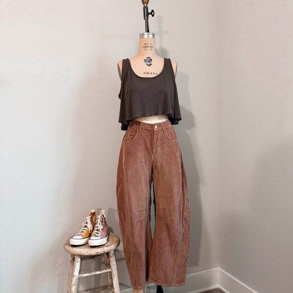 We The Free Good Luck Mid-Rise Cord Barrel Jeans in Emperador - Picture 5 of 12